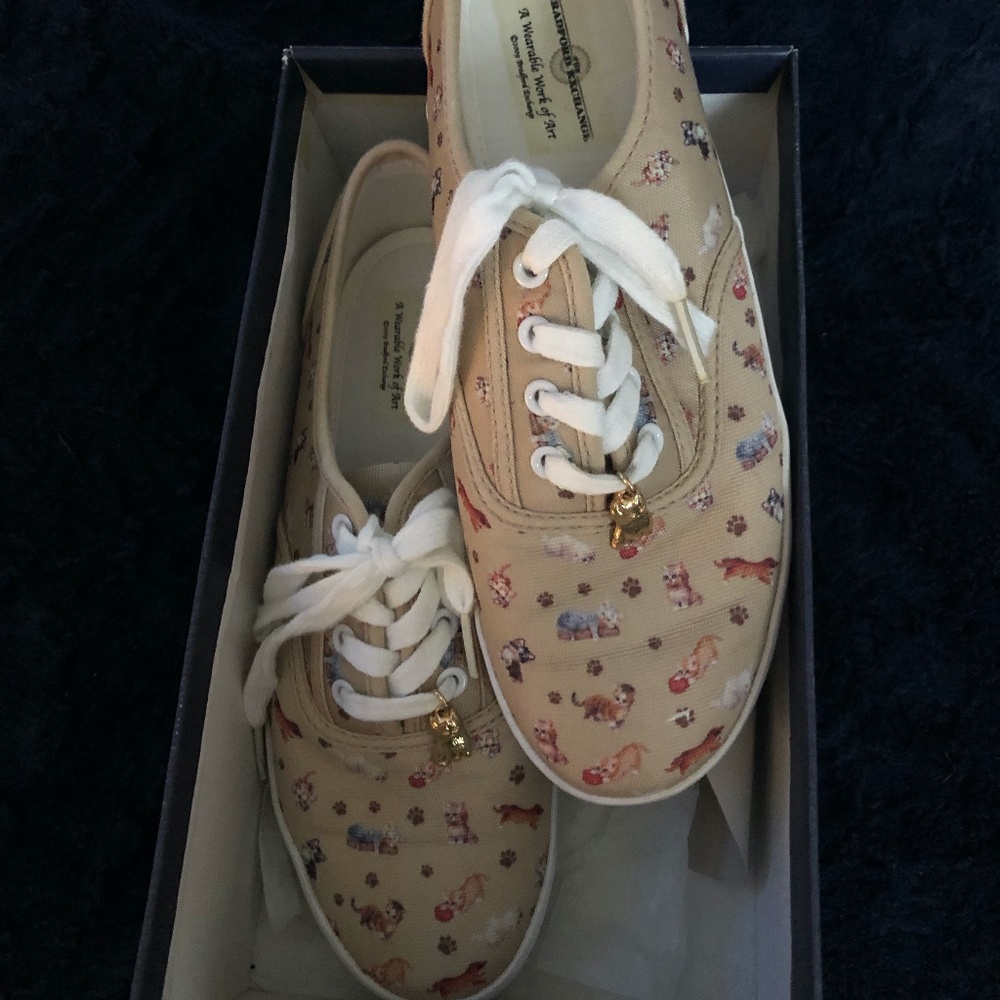 Bradford Exchange Cat Shoes